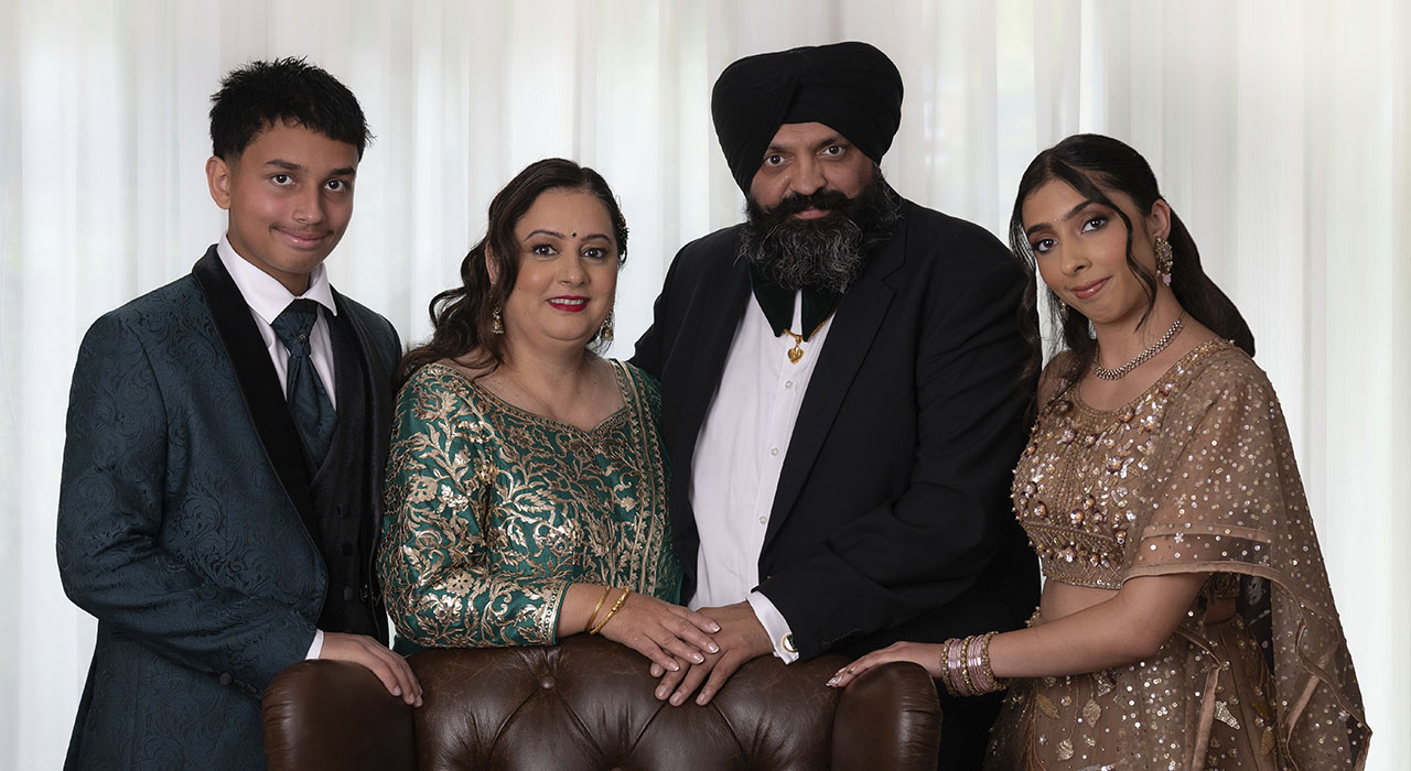 Asian Family photoshoot West Midlands couple portrait session